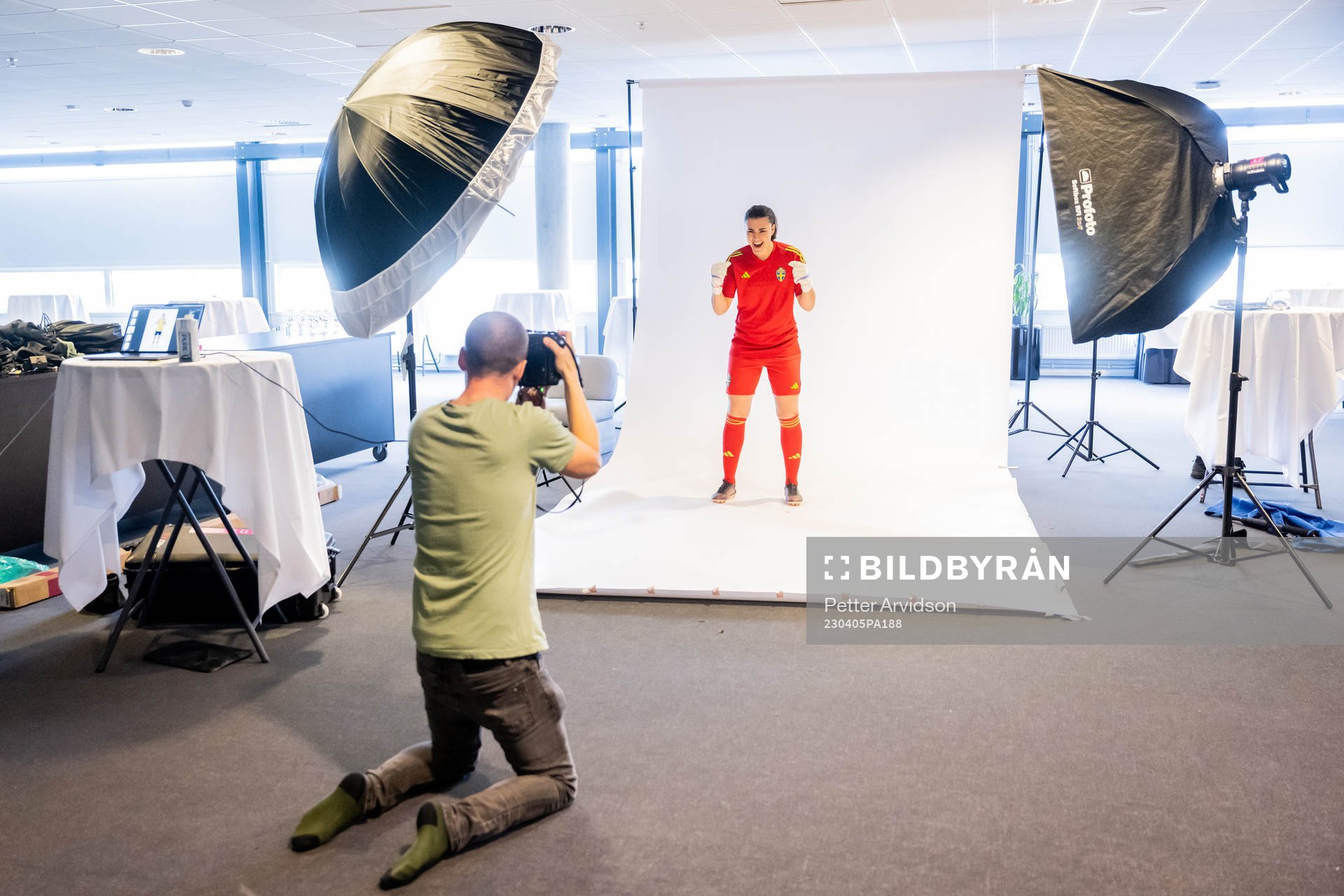 Bildbyrån’s Photographer Ludvig Thunman and goalkeeper