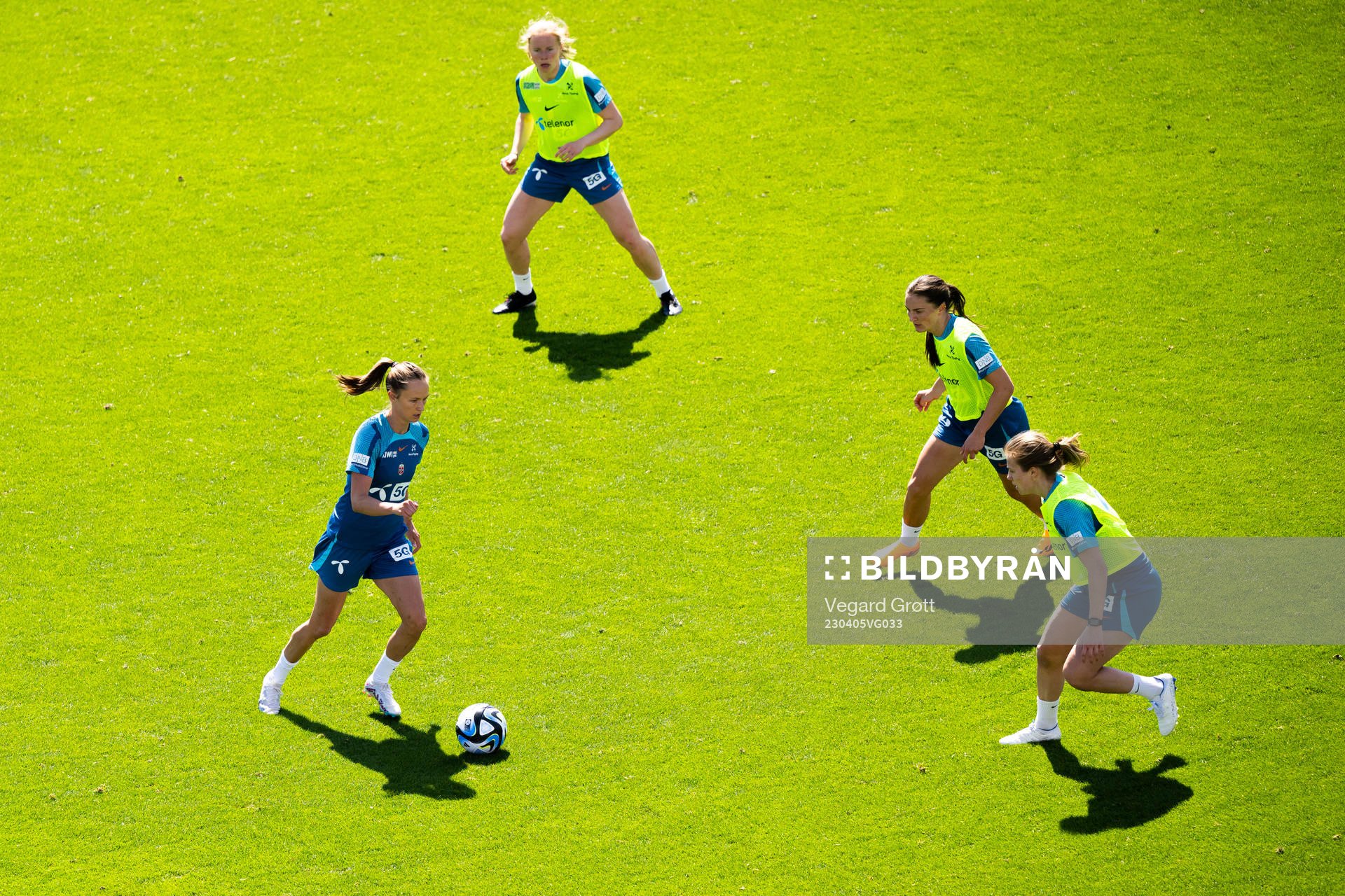 Caroline Graham Hansen, Julie Blakstad, Vilde Bøe Risa and
