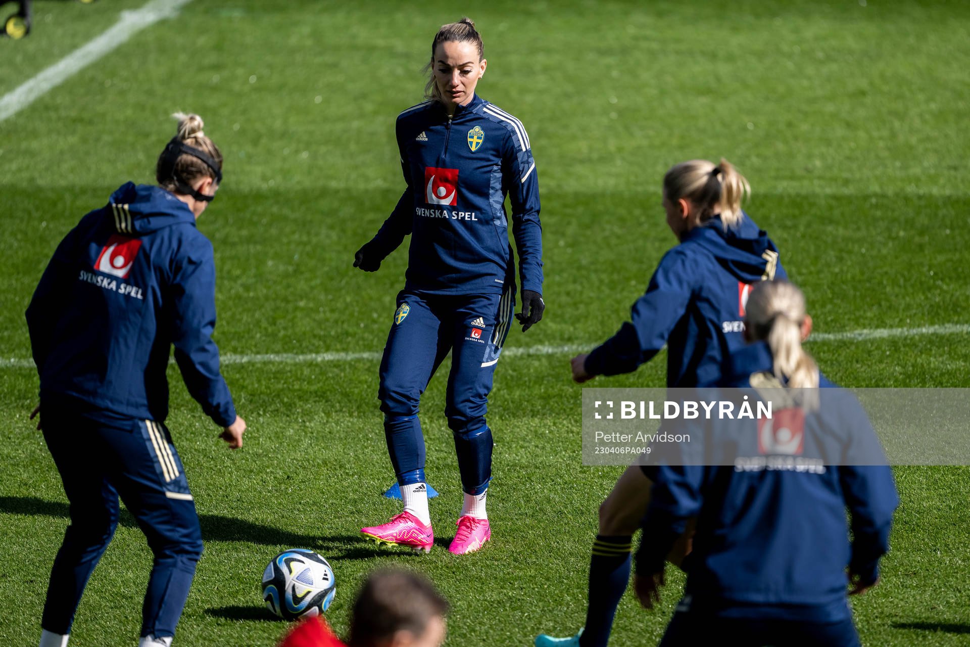 Kosovare Asllani