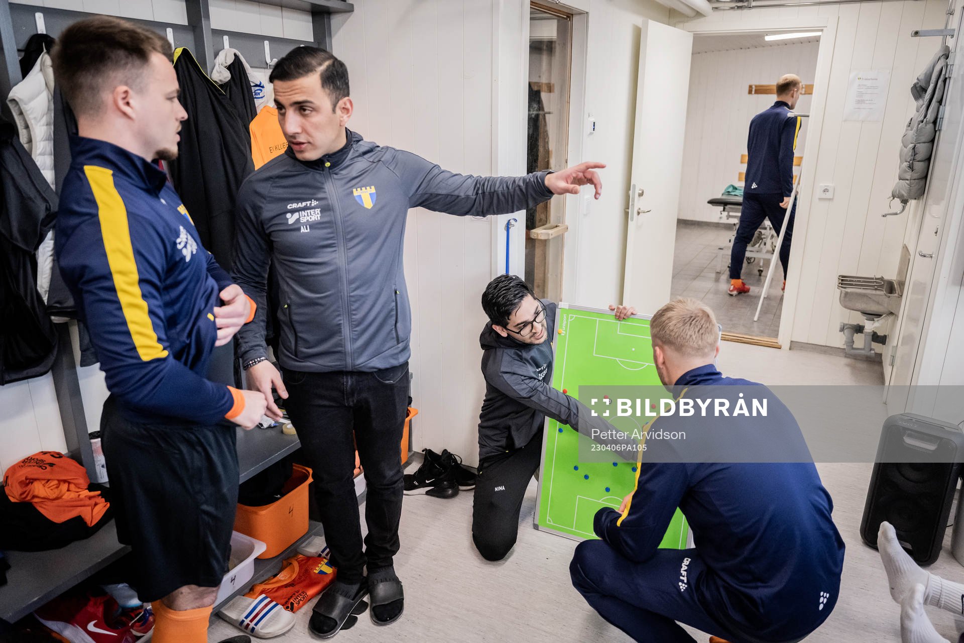 Torns IFs Kevin Robert med tränare Ali Alexander Jasim och
