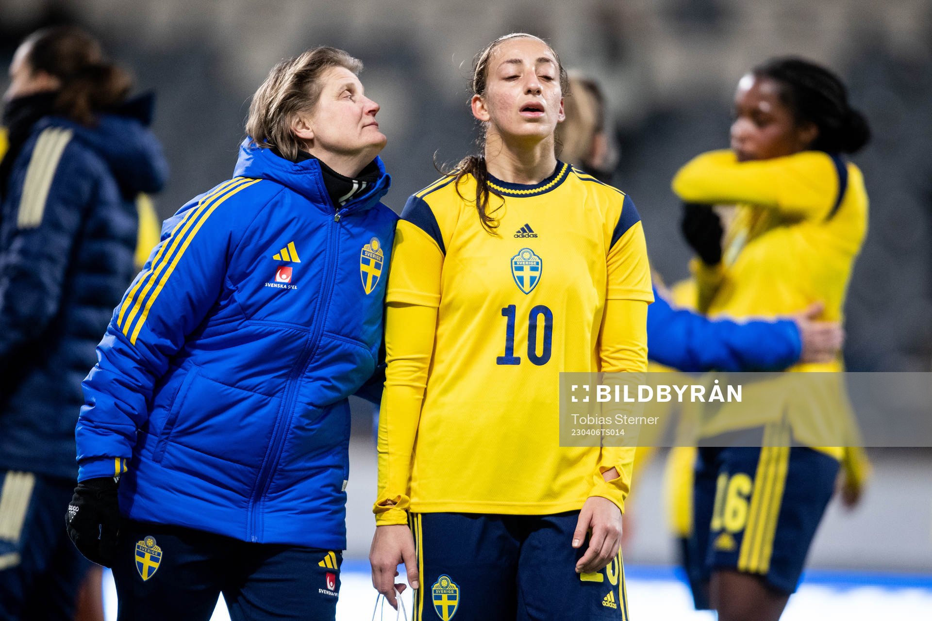 Rusul Rosa Kafaji of Sweden looks dejected