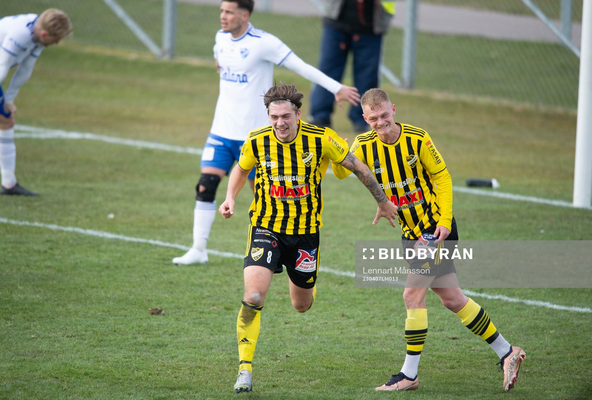 IFK Hässleholms Axel Winberg har gjort 3-1 (och även 1-1)