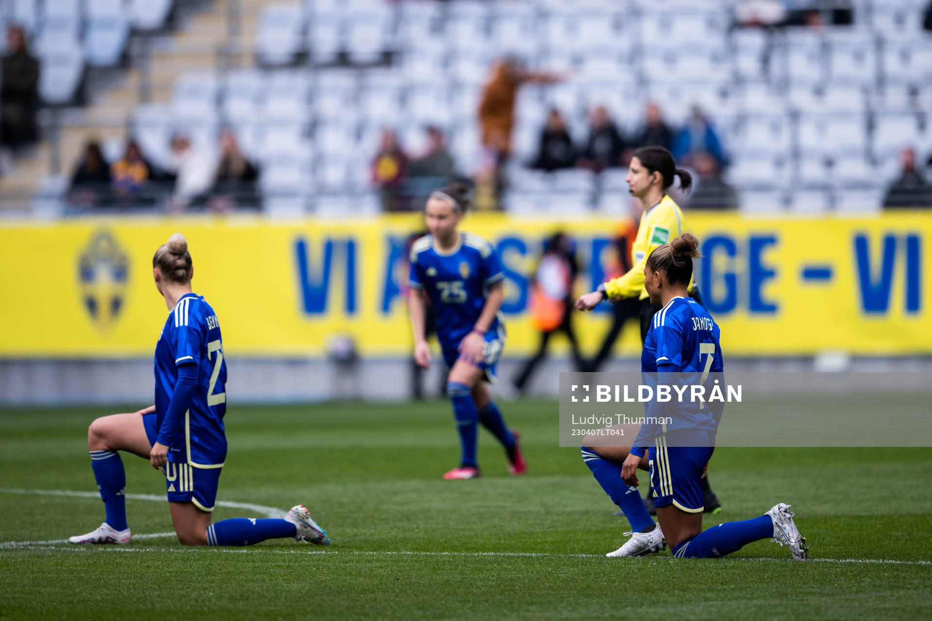 Hanna Bennison and Madelen Janogy of Sweden