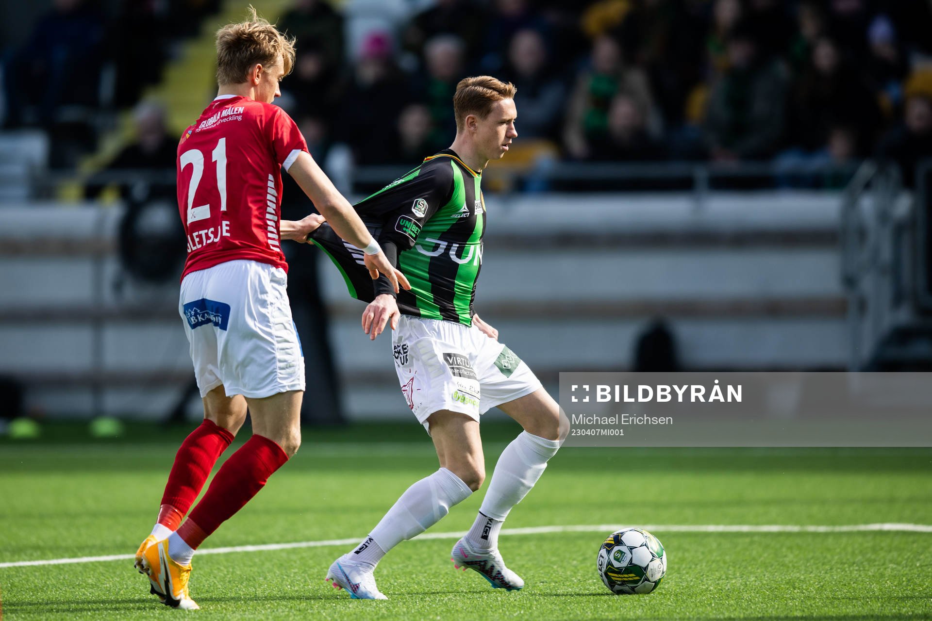 Brages Henry Sletsjøe och GAISs Julius Lindberg