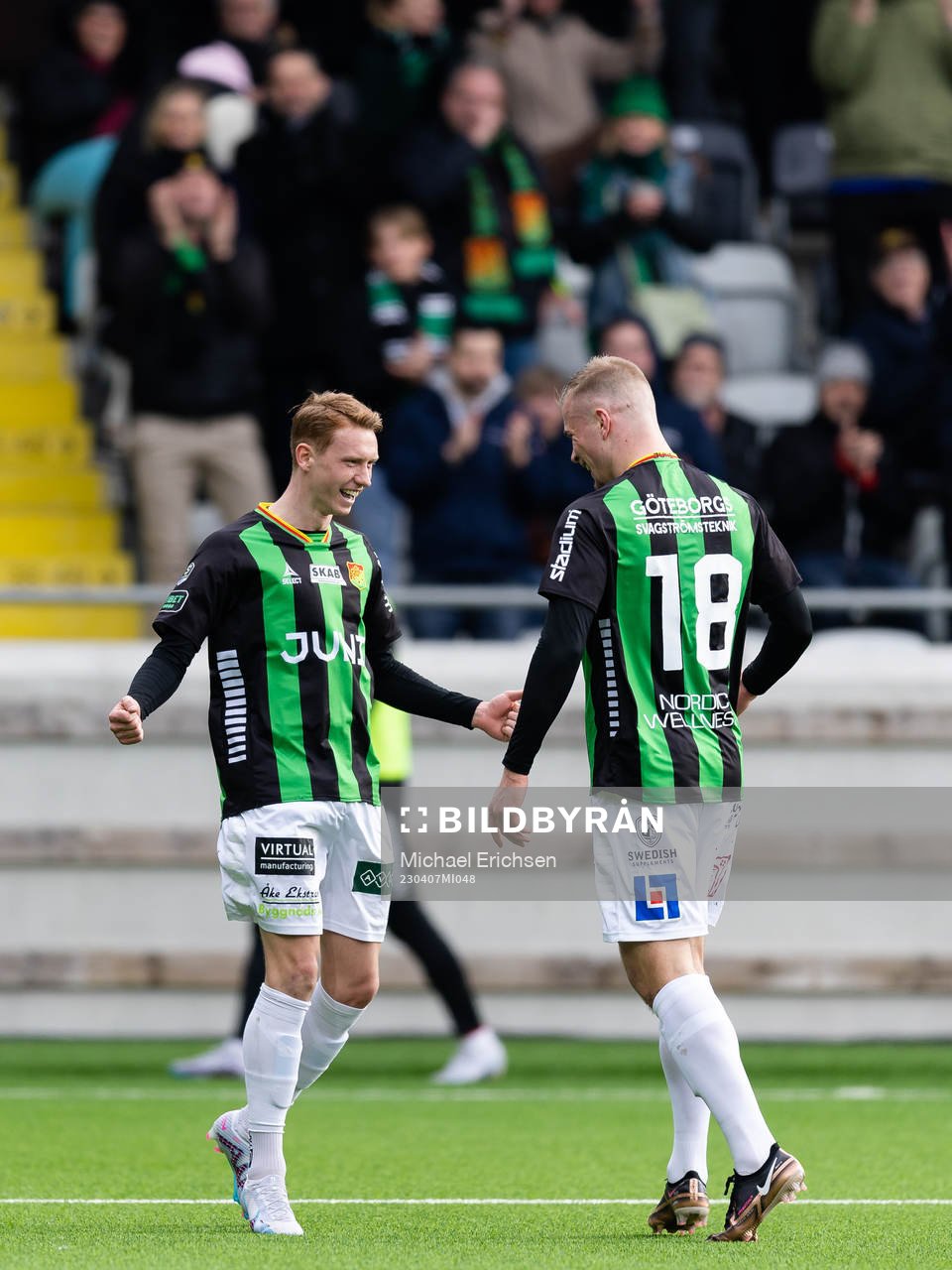 GAIS Julius Lindberg jublar ihop med Alexander Ahl