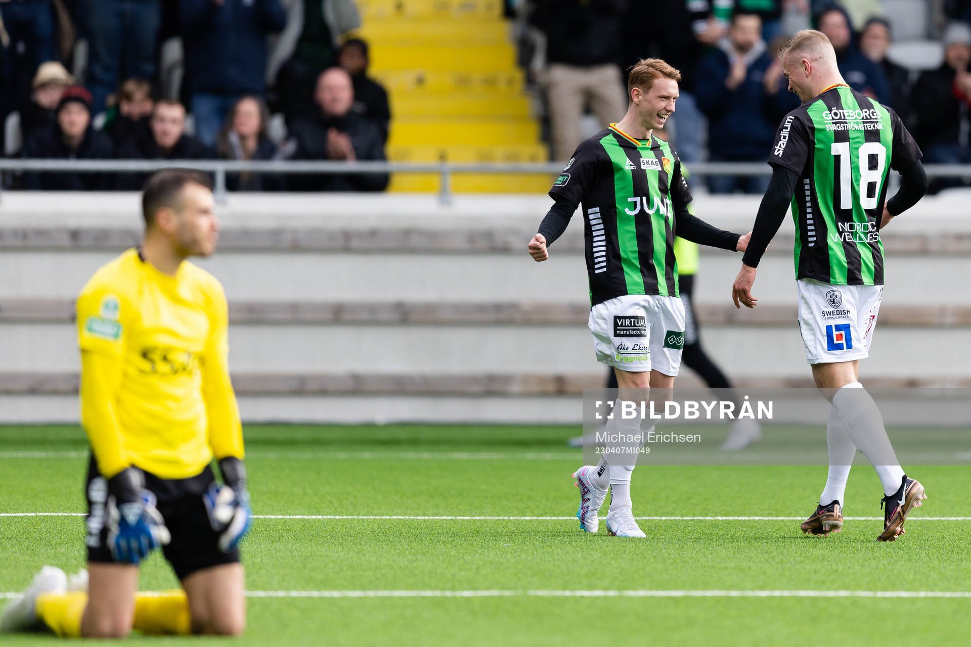 GAIS Julius Lindberg jublar ihop med Alexander Ahl
