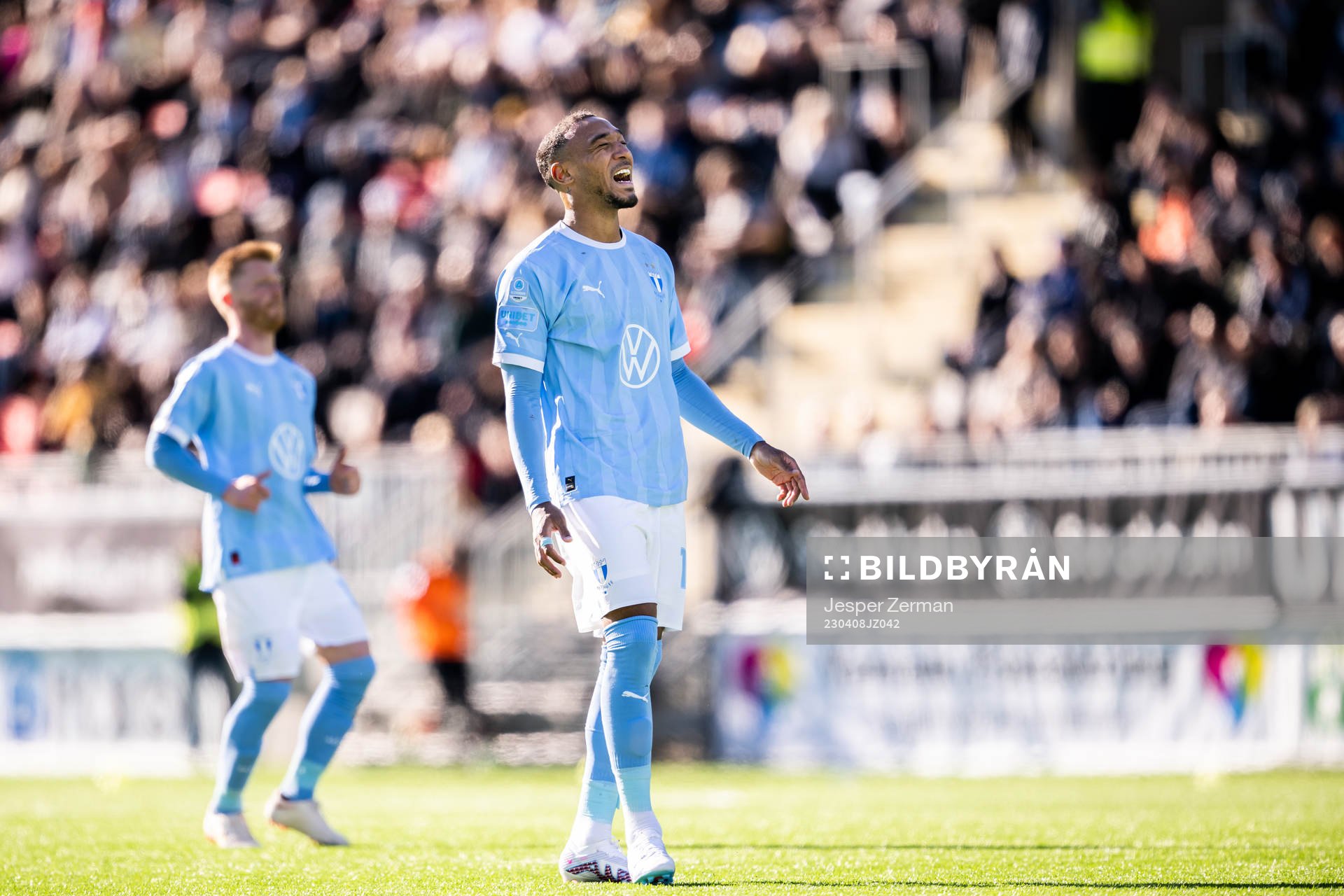 Malmö FFs Derek Cornelius deppar