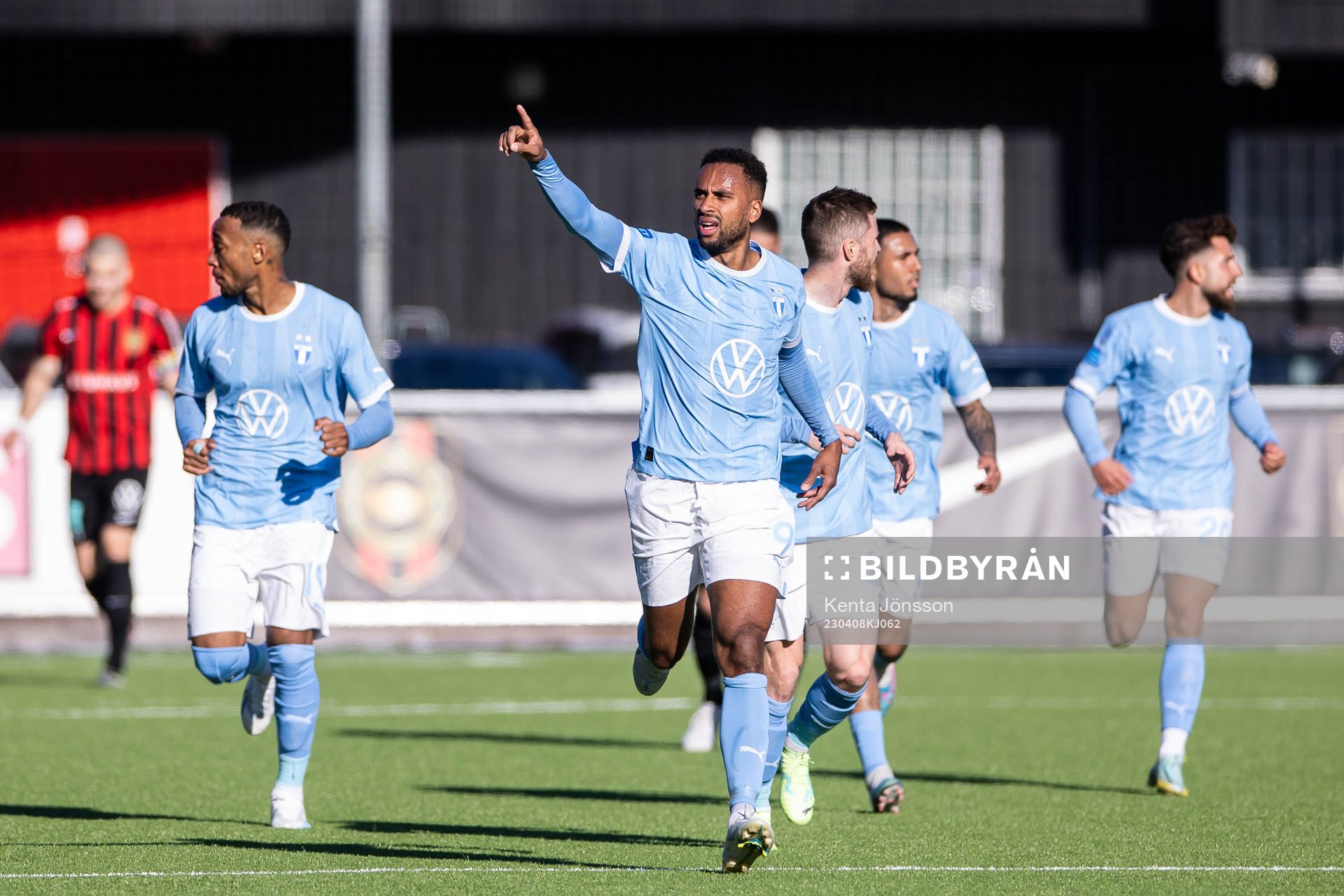 Malmö FFs Isaac Kiese Thelin jublar
