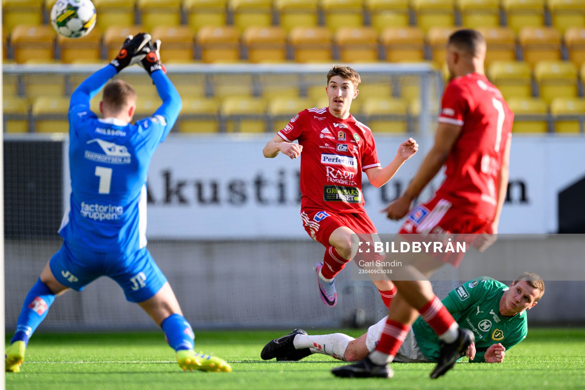 Skövde AIKs Hugo Engström gör 3-3