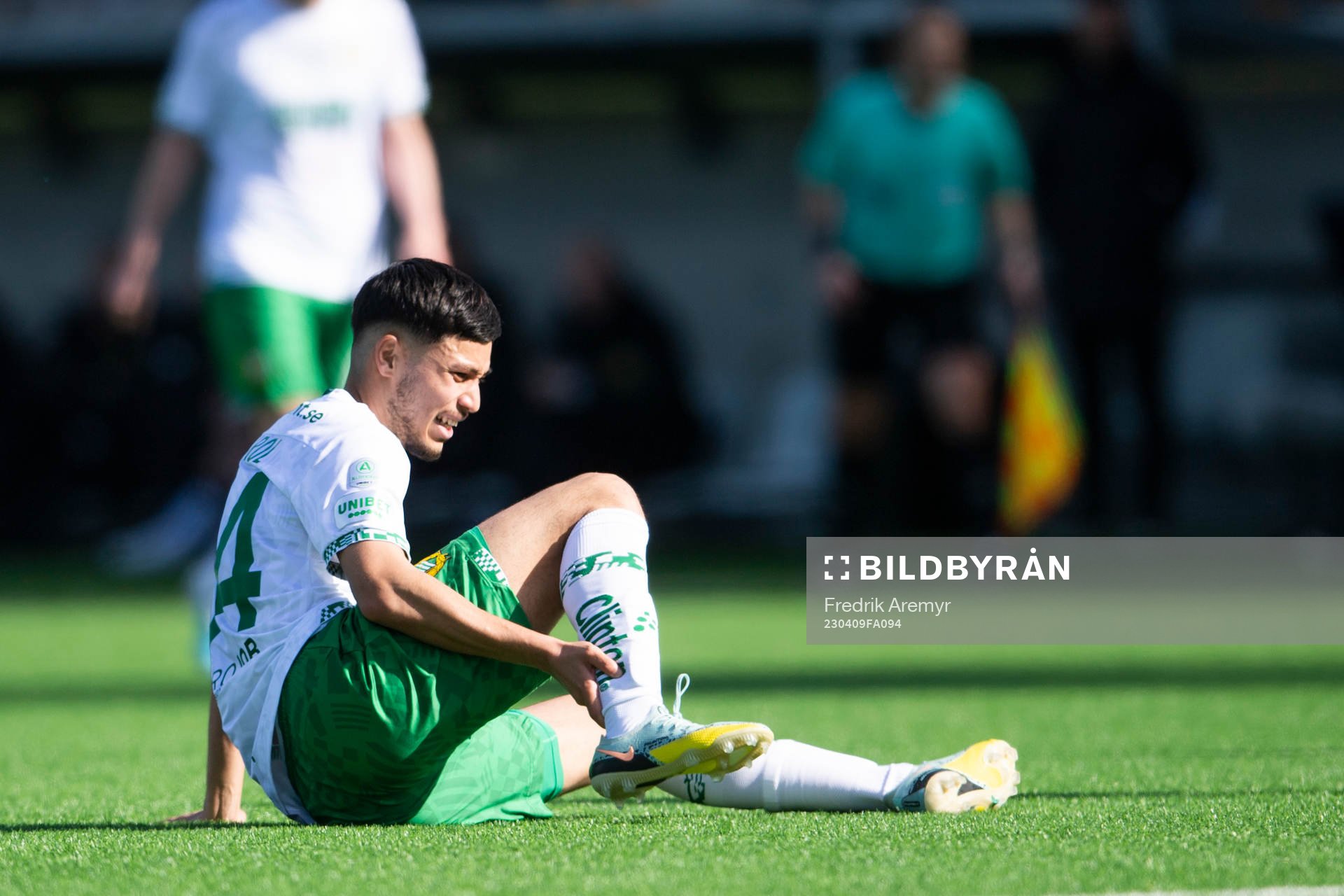 Hammarbys Alper Demirol har ont