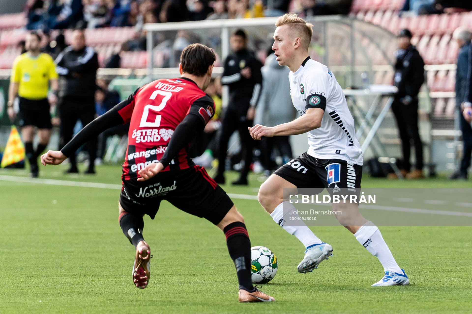Örebros David Seger mot Östersunds Cesar Weilid