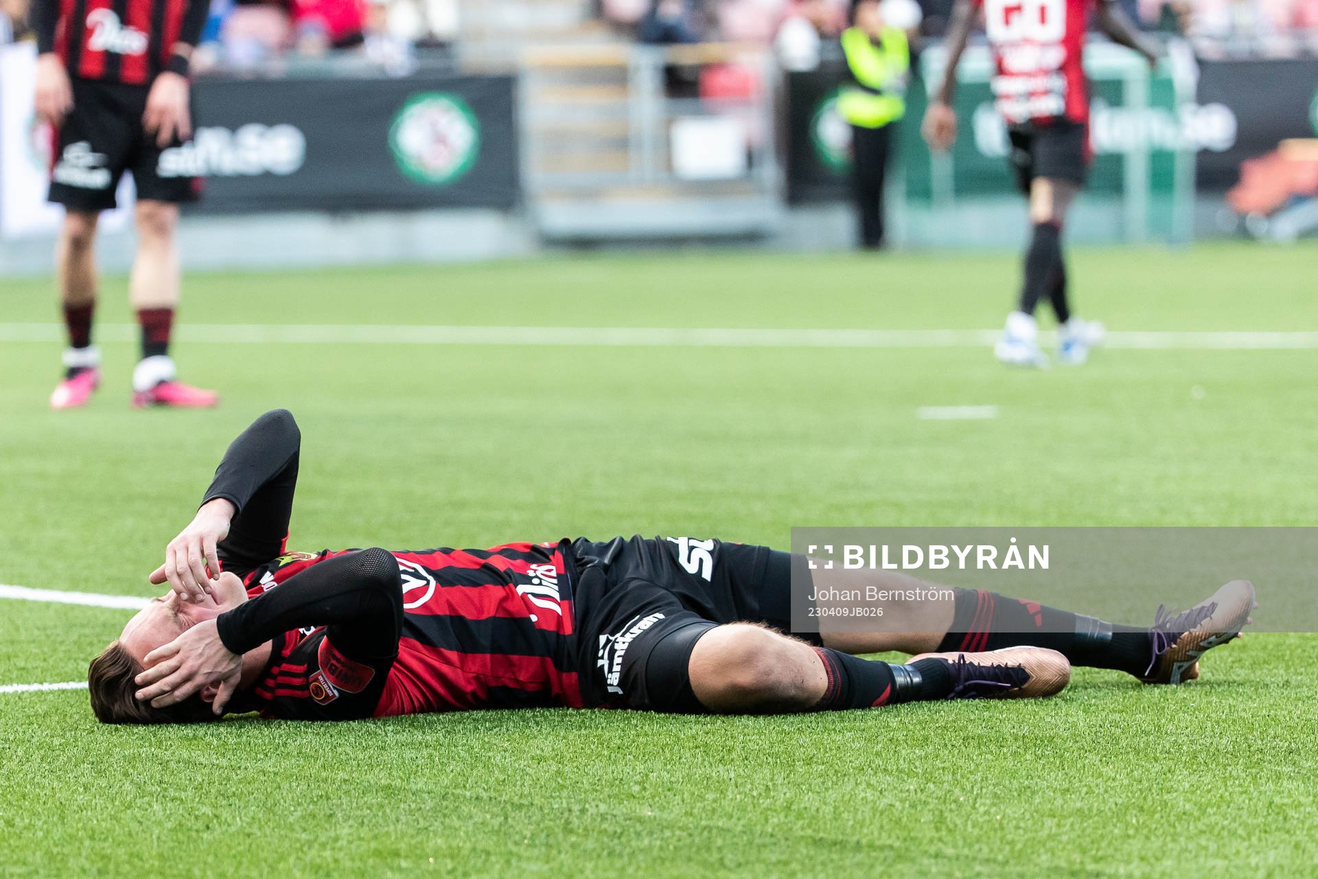 Östersunds Cesar Weilid har ont