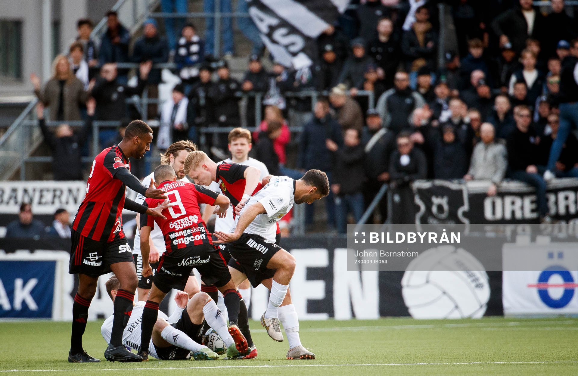 Örebros Noel Milleskog och Östersunds Malcolm Stolt