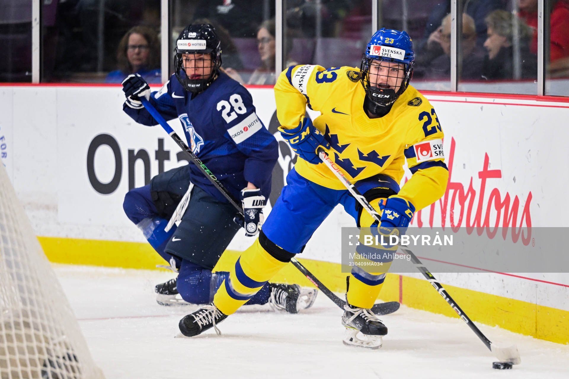 Ebba Hedqvist of Sweden and Jenniina Nylund of Finland
