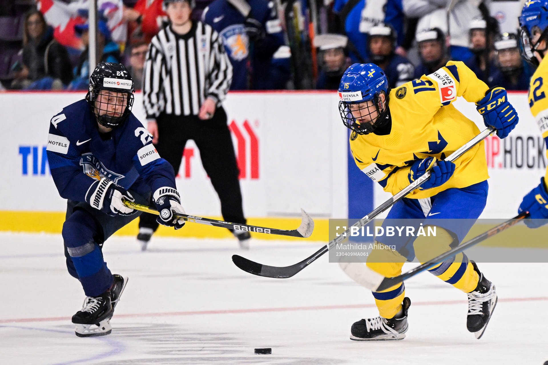 Viivi Vainikka of Finland and Lisa Johansson of Sweden