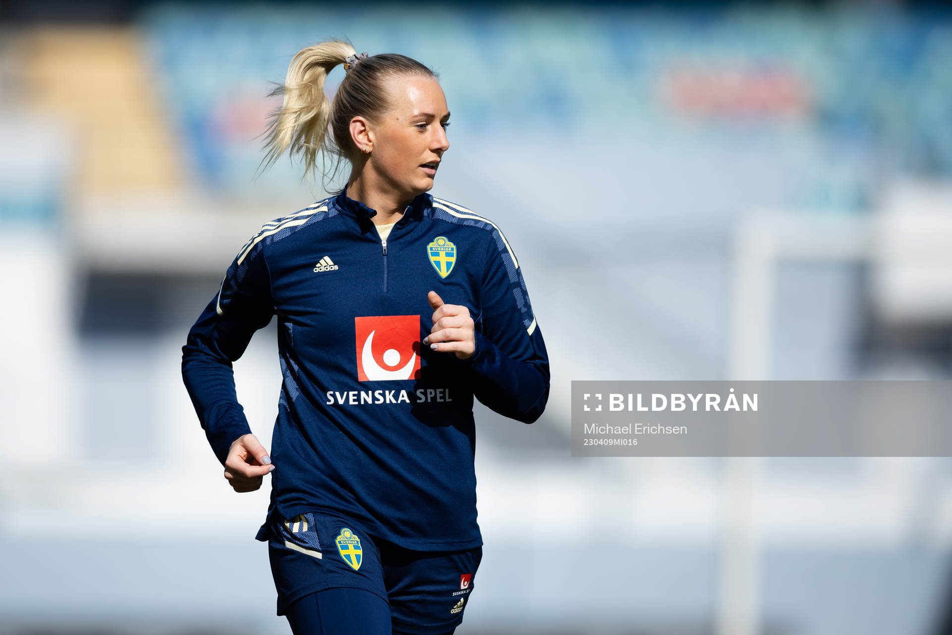 Stina Blackstenius of Sweden