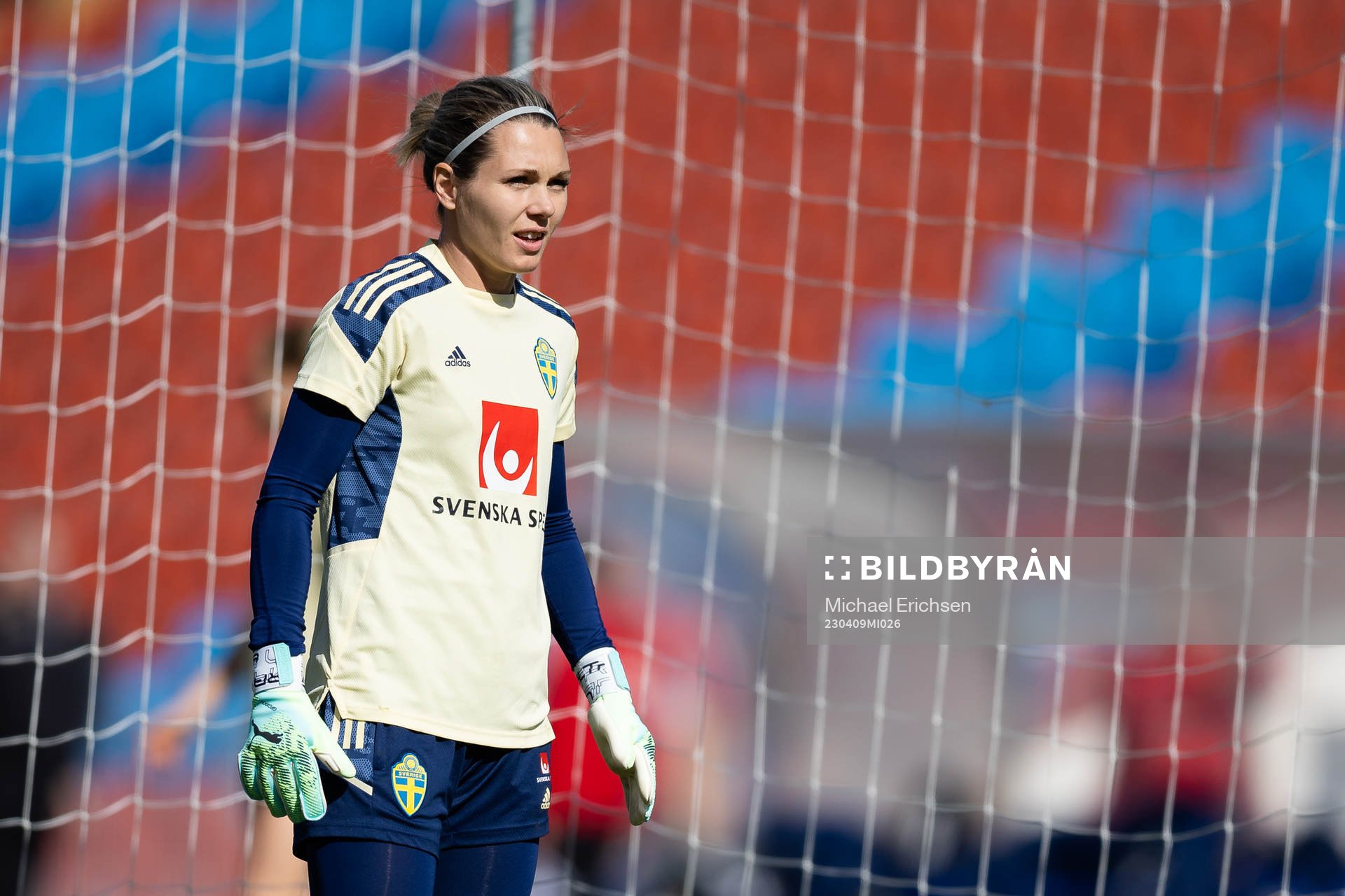 Goalkeeper Jennifer Falk of Sweden during a training session with women’s national football team Sweden on April 9, 2023 in Göteborg. 