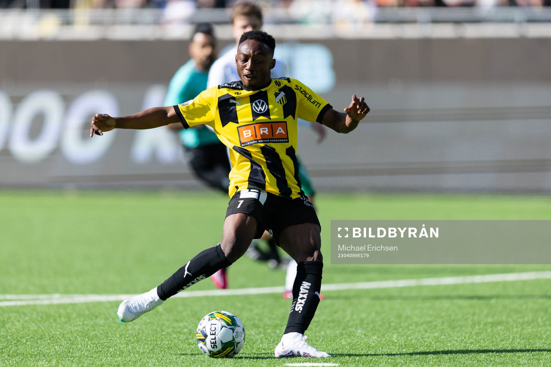 Häckens Benie Adama Traore skjuter 2-0