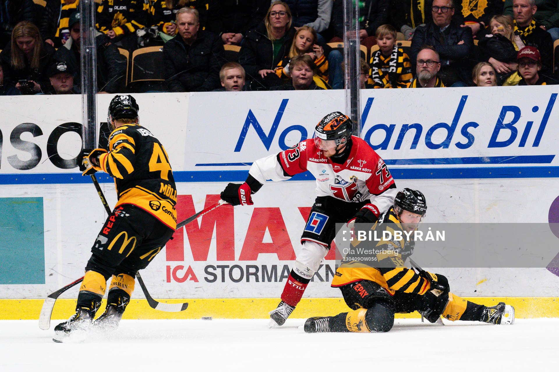 Skellefteå AIKs Oskar Nilsson mot Örebros Oliver Eklind