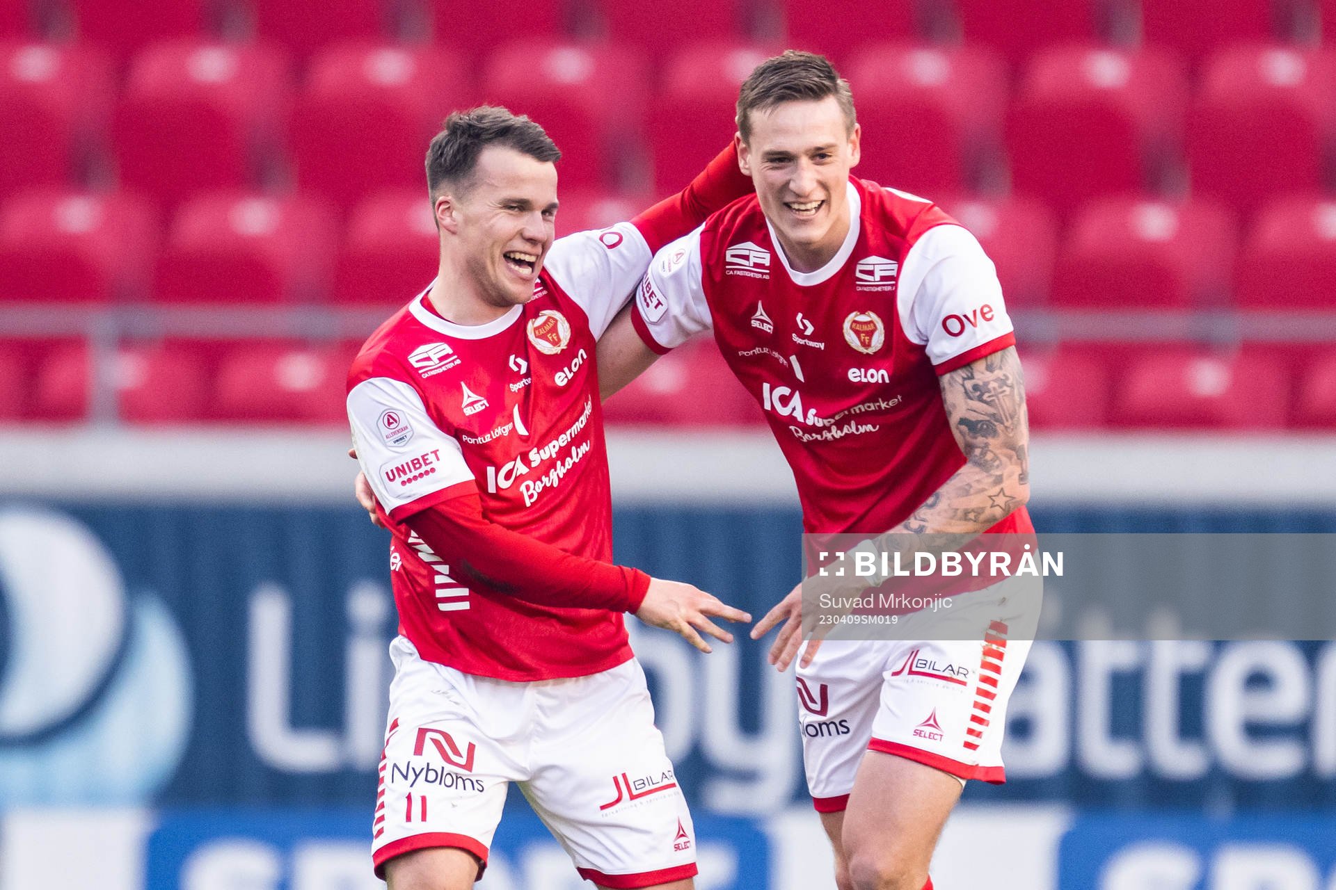 Kalmars Simon Skrabb jublar med Mileta Rajovic