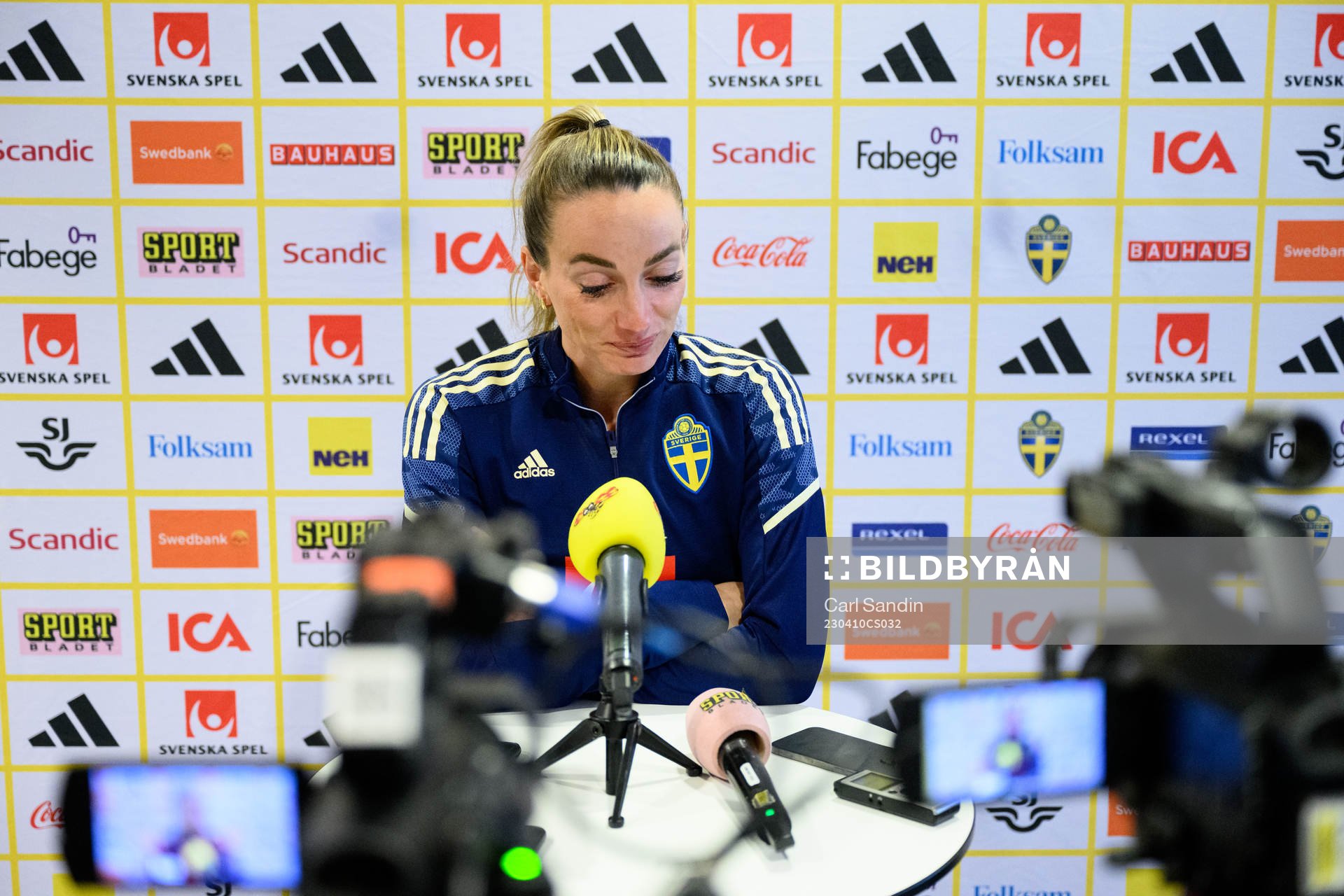 Kosovare Asllani is being interviewed