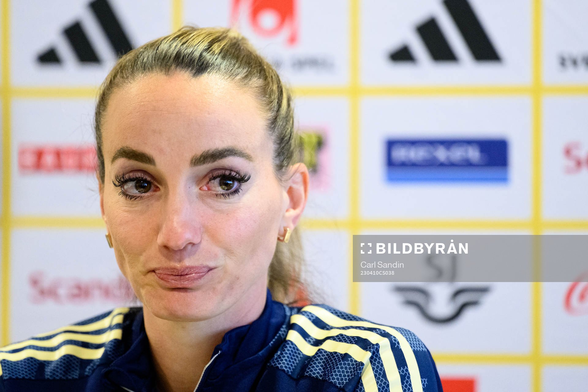 Kosovare Asllani is being interviewed