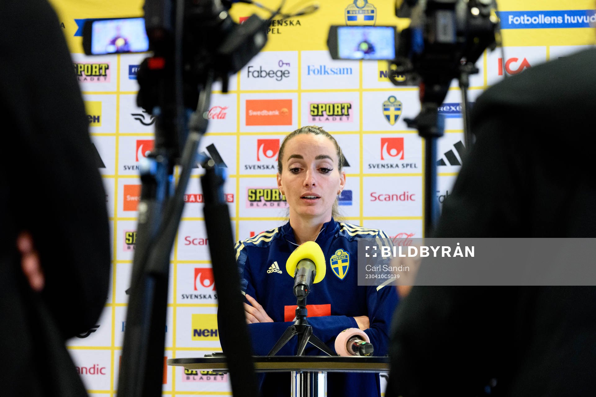 Kosovare Asllani is being interviewed