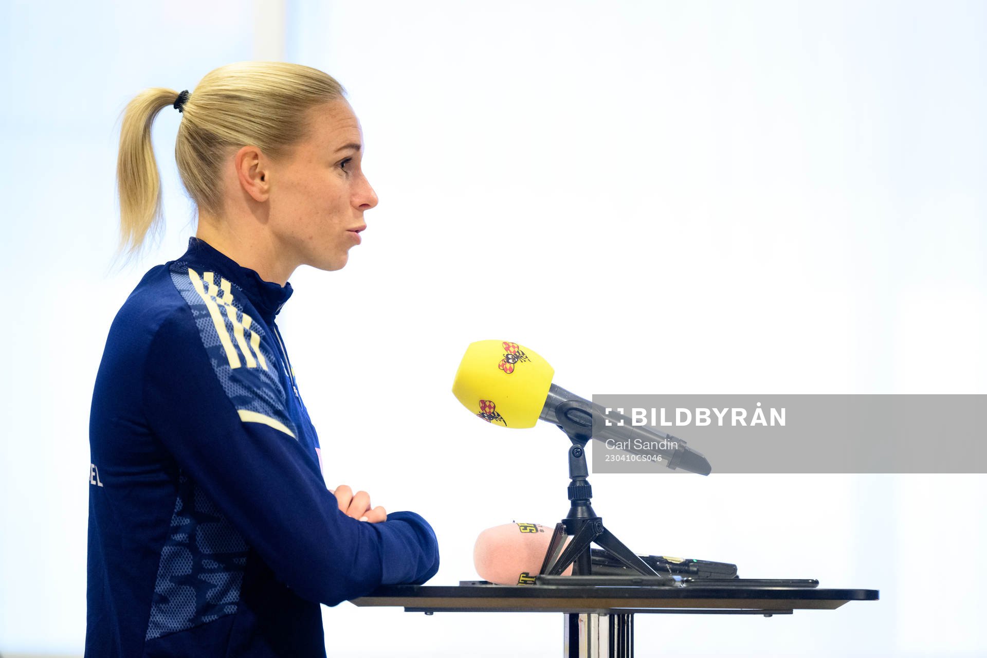Jonna Andersson is being interviewed