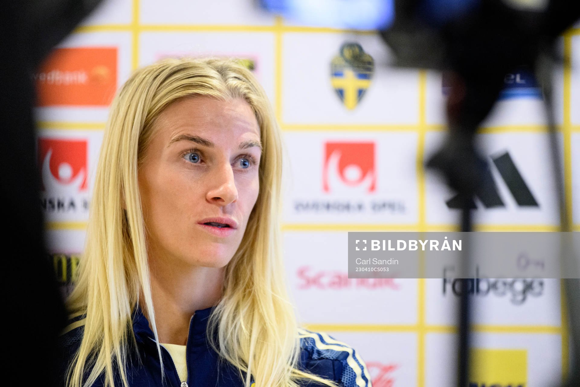 Sofia Jakobsson is being interviewed