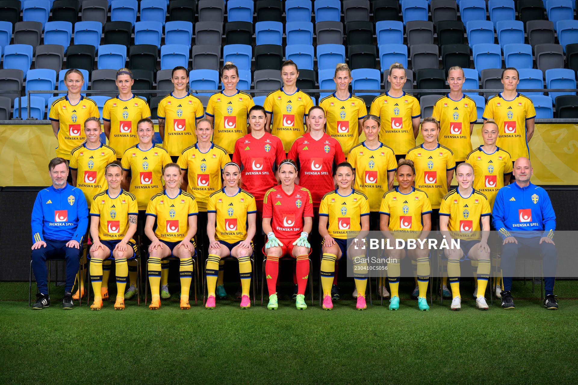 The Swedish women's national football team poses for a team
