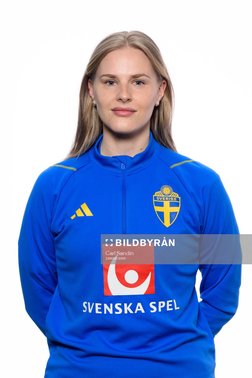 Anna Moilanen, photographer of the Swedish women's national