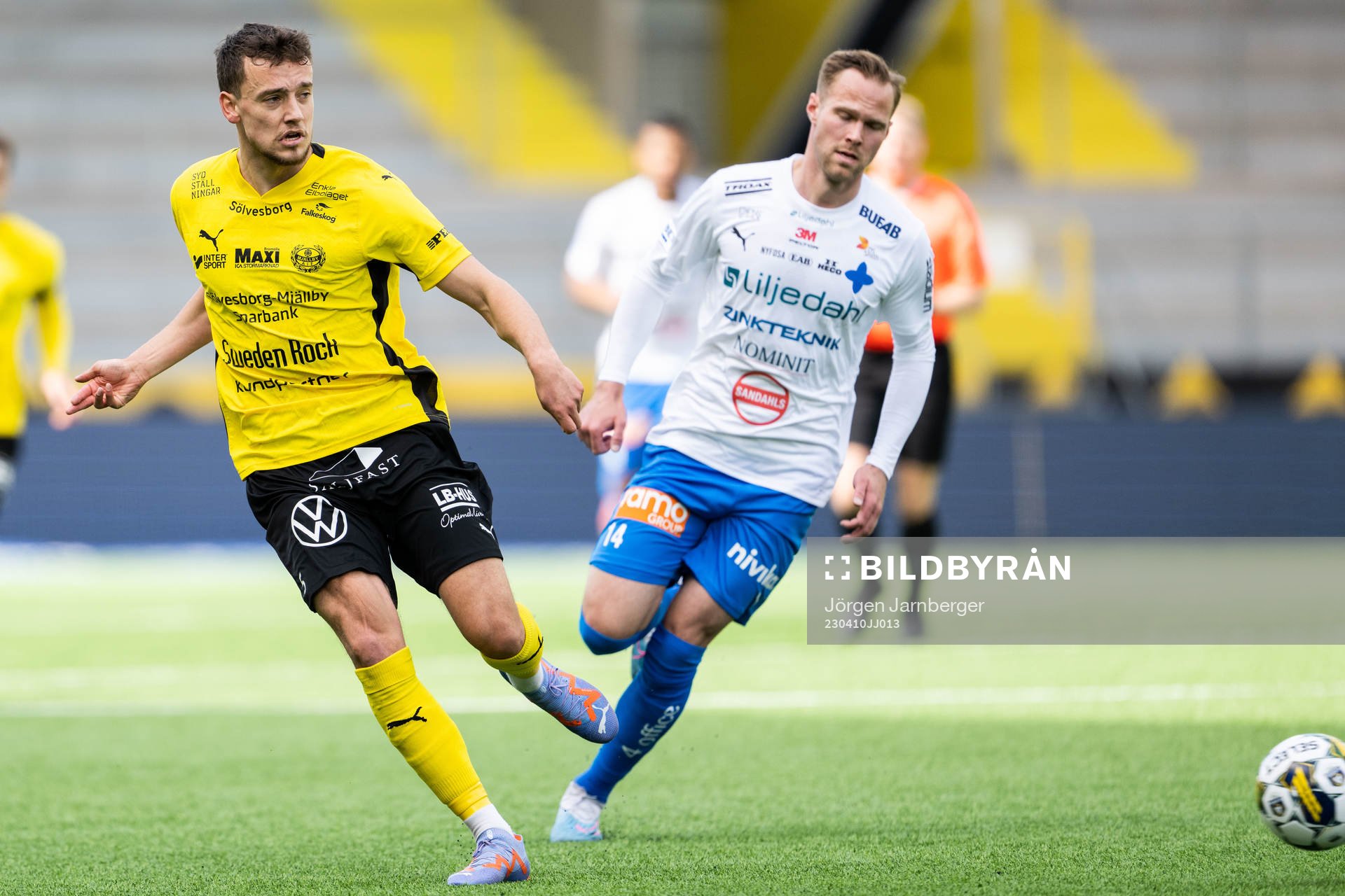 Mjällbys Colin Rösler och Värnamos Gustav Engvall