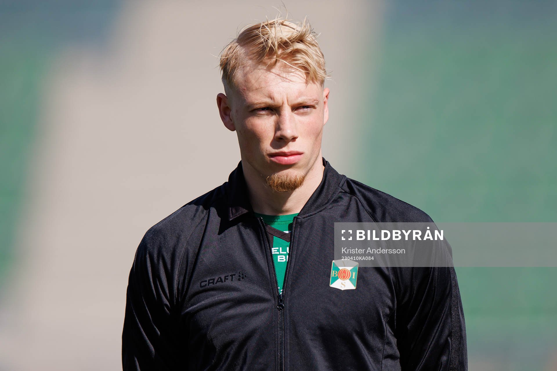 Varbergs Vilmer Rönnberg före fotbollsmatchen i