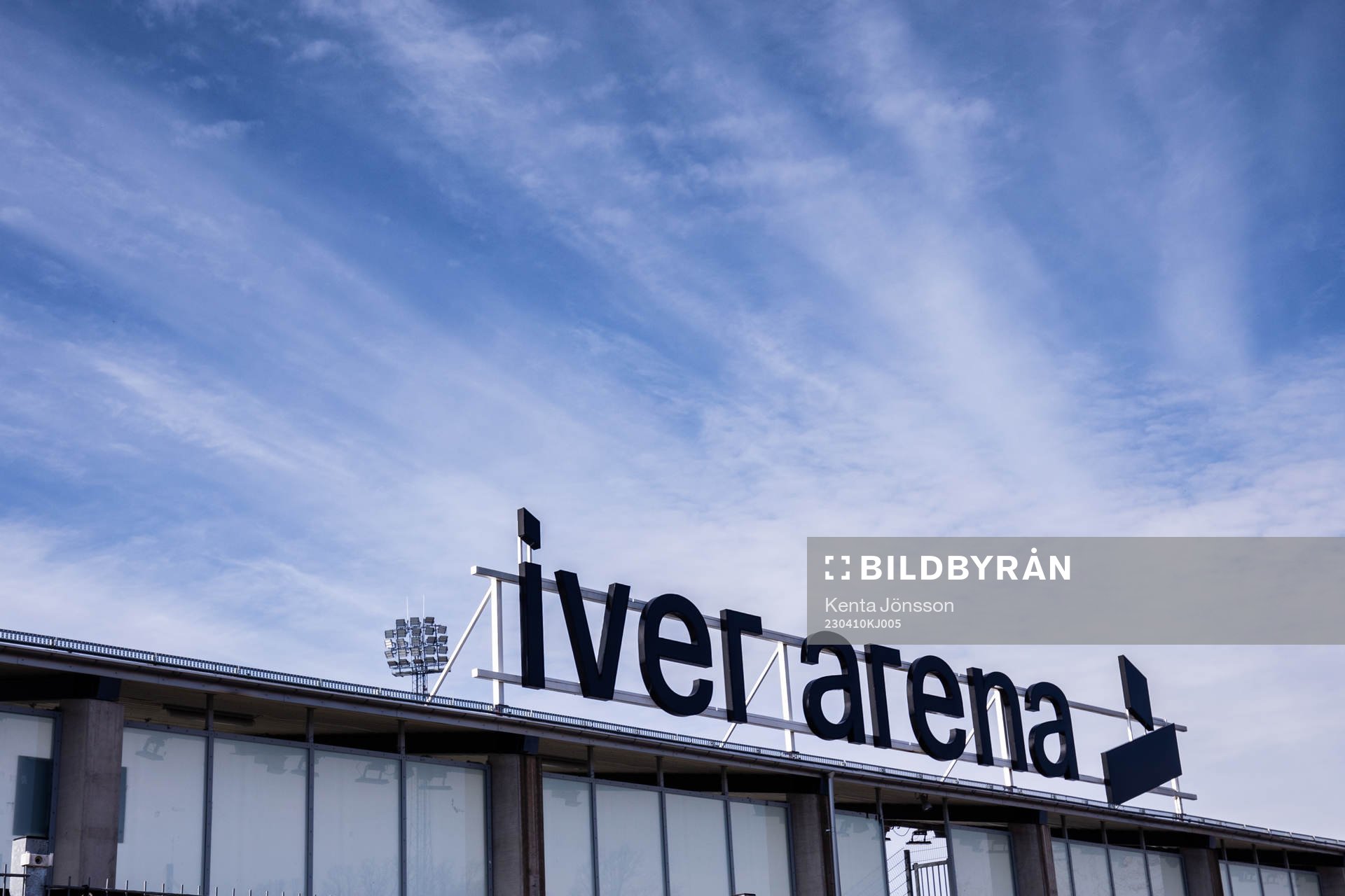 En skylt på Iver Arena