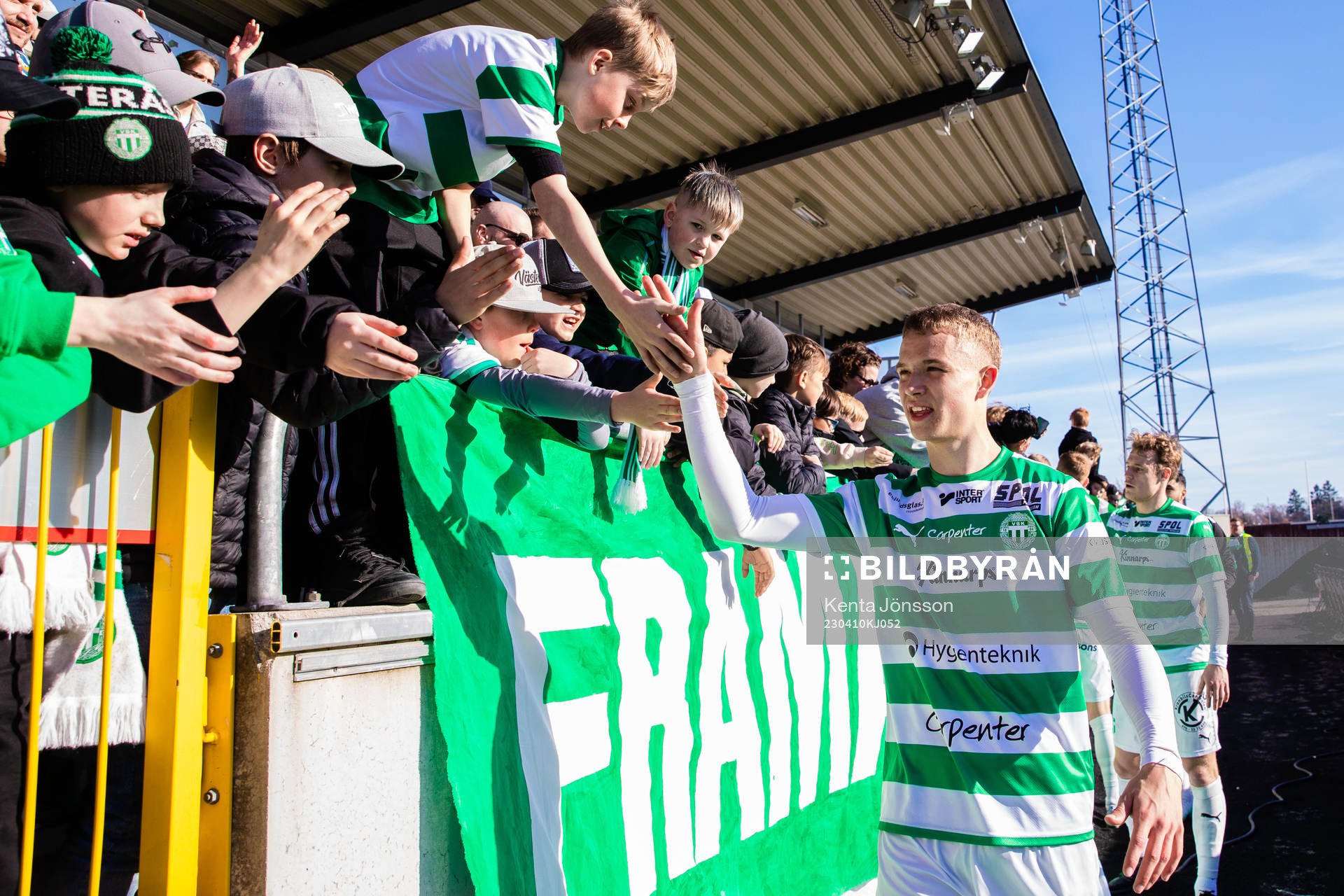 Västerås Anders Hellblom med supportrar