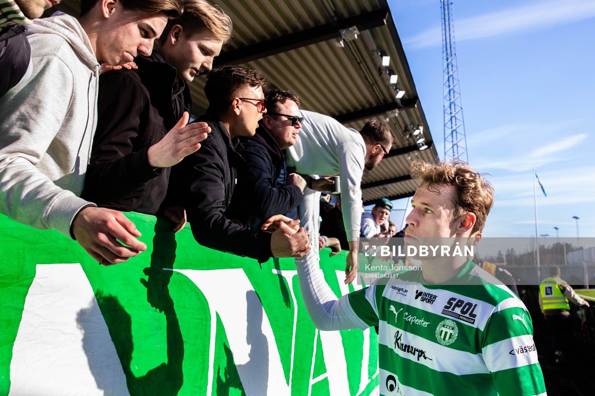 Västerås Herman Magnusson med supportrar
