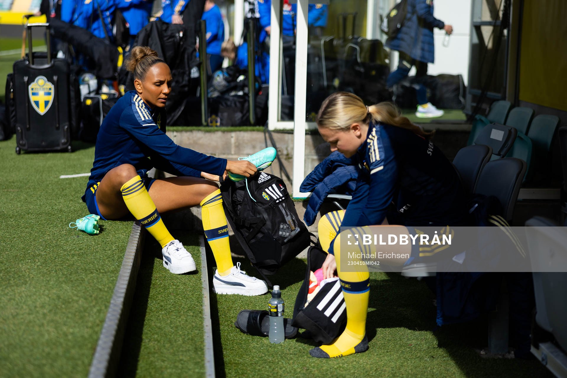 Madelen Janogy and Matilda Vinberg of the Swedish women's national football team prepares ahead of a team picture on April 10, 2023 in Gothenburg. 