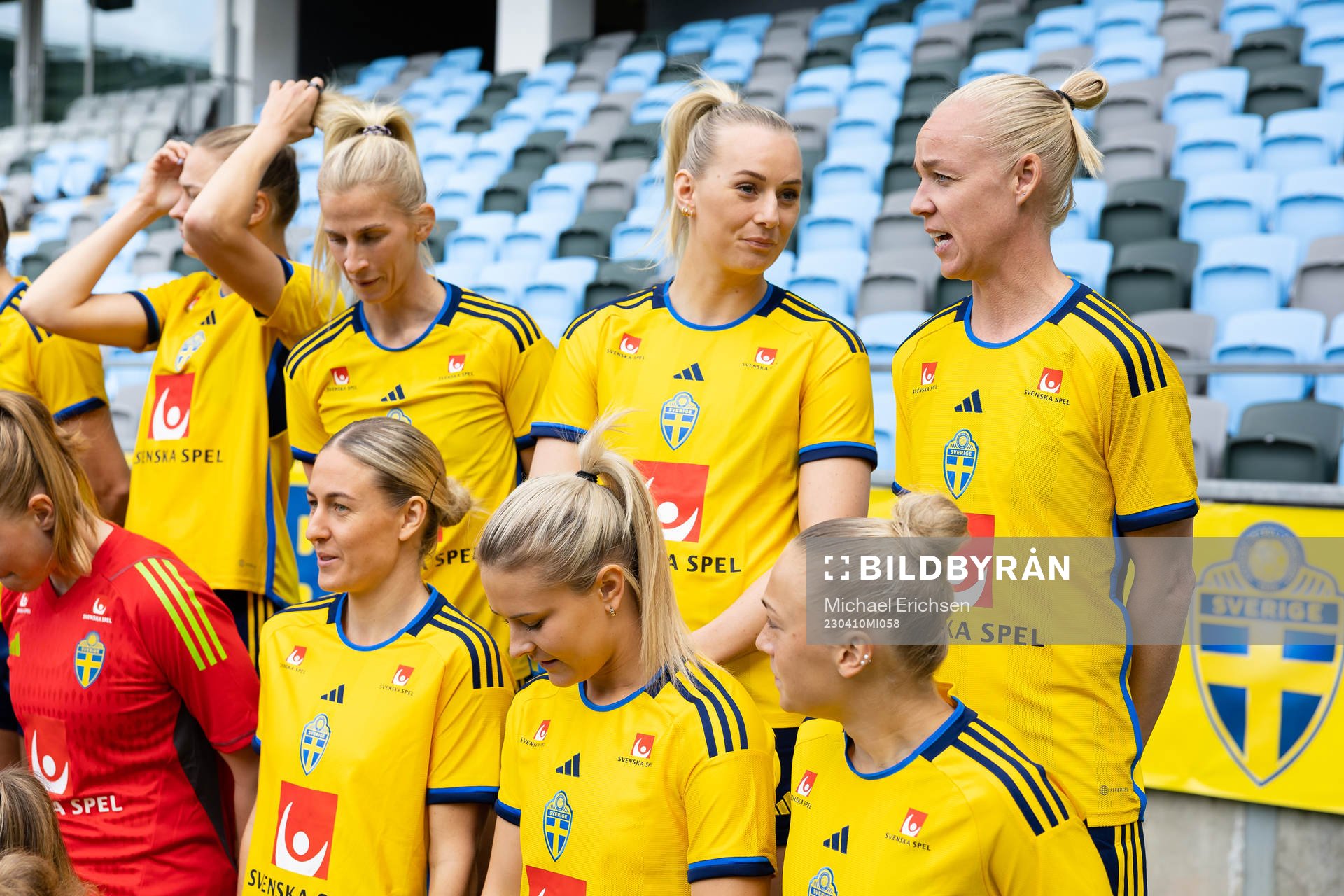 Sofia Jakobsson, Stina Blackstenius and Caroline Seger of
