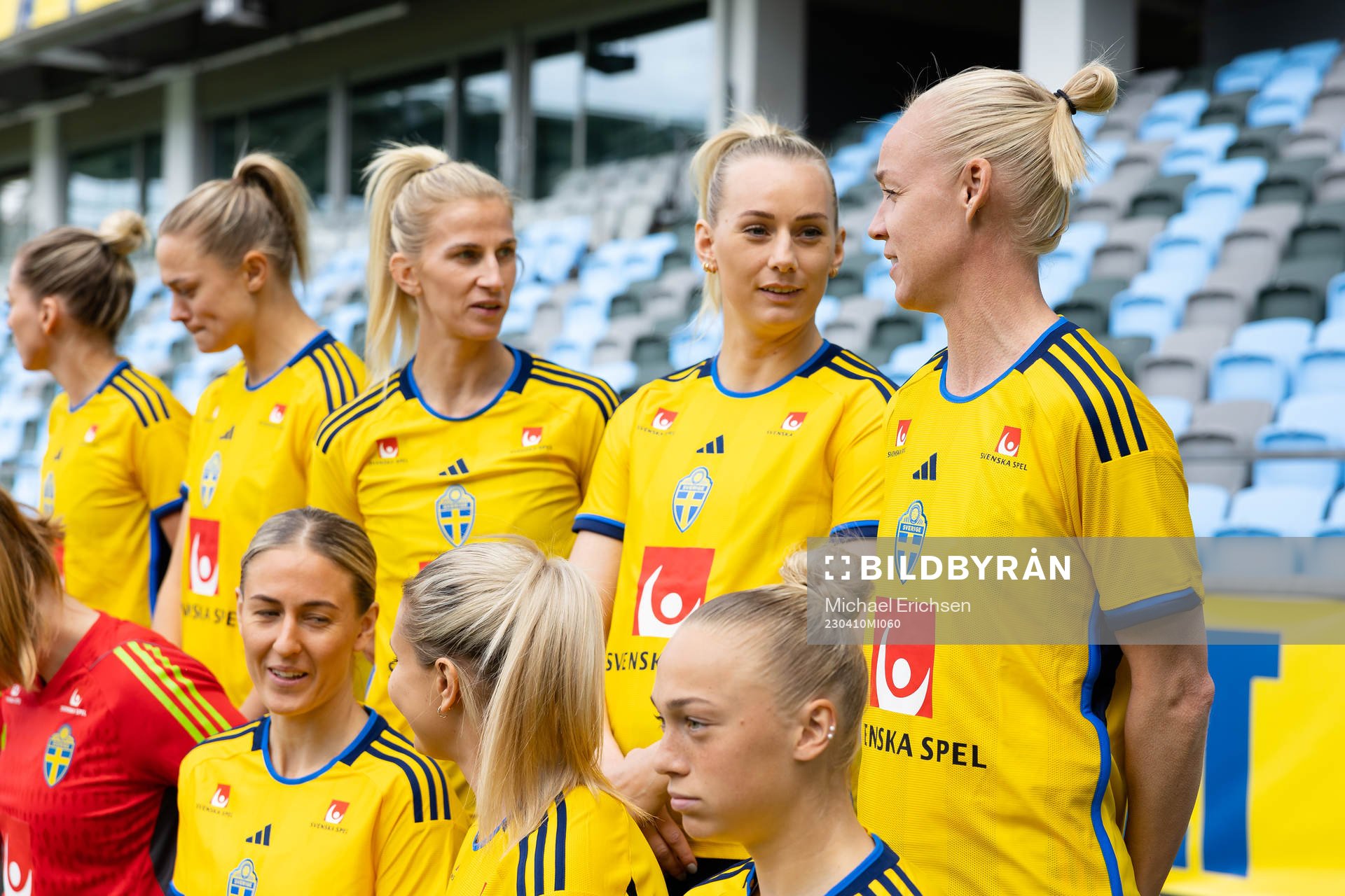 Sofia Jakobsson, Stina Blackstenius and Caroline Seger of