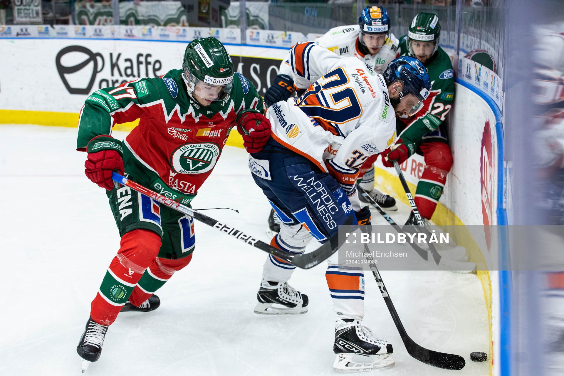 Frölundas Isac Born och Växjös Lukas Bengtsson