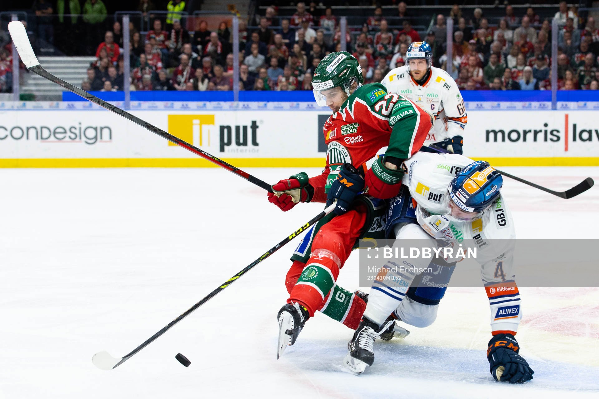 Frölundas Linus Nässen och Växjös Keegan Lowe