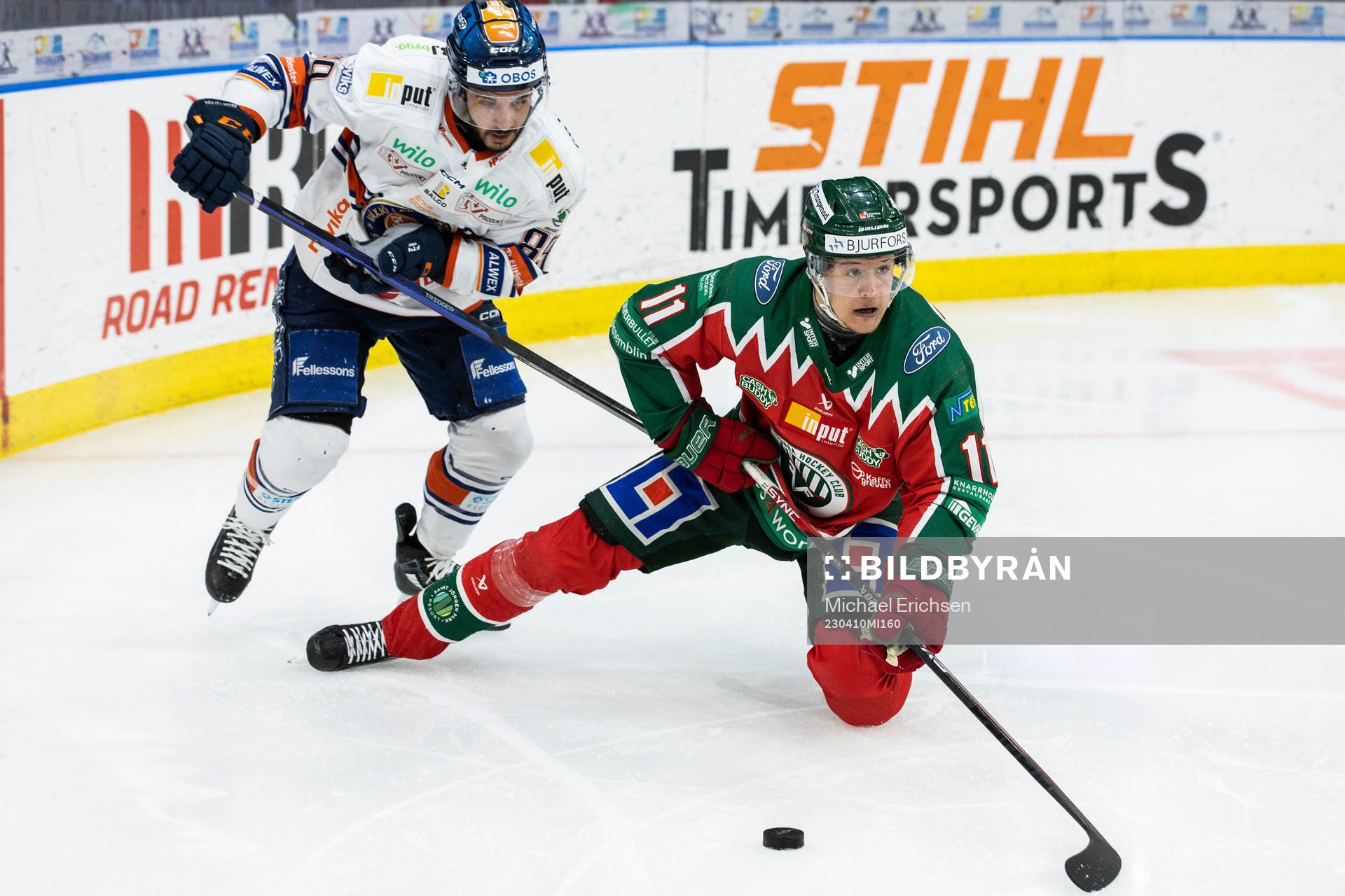 Växjös Jayden Halbgewachs och Frölundas Erik Borg