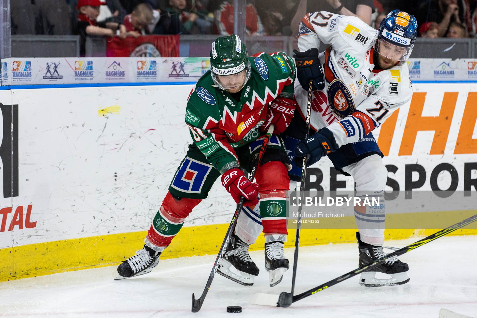 Frölundas Ryan Lasch och Växjös Brian Cooper