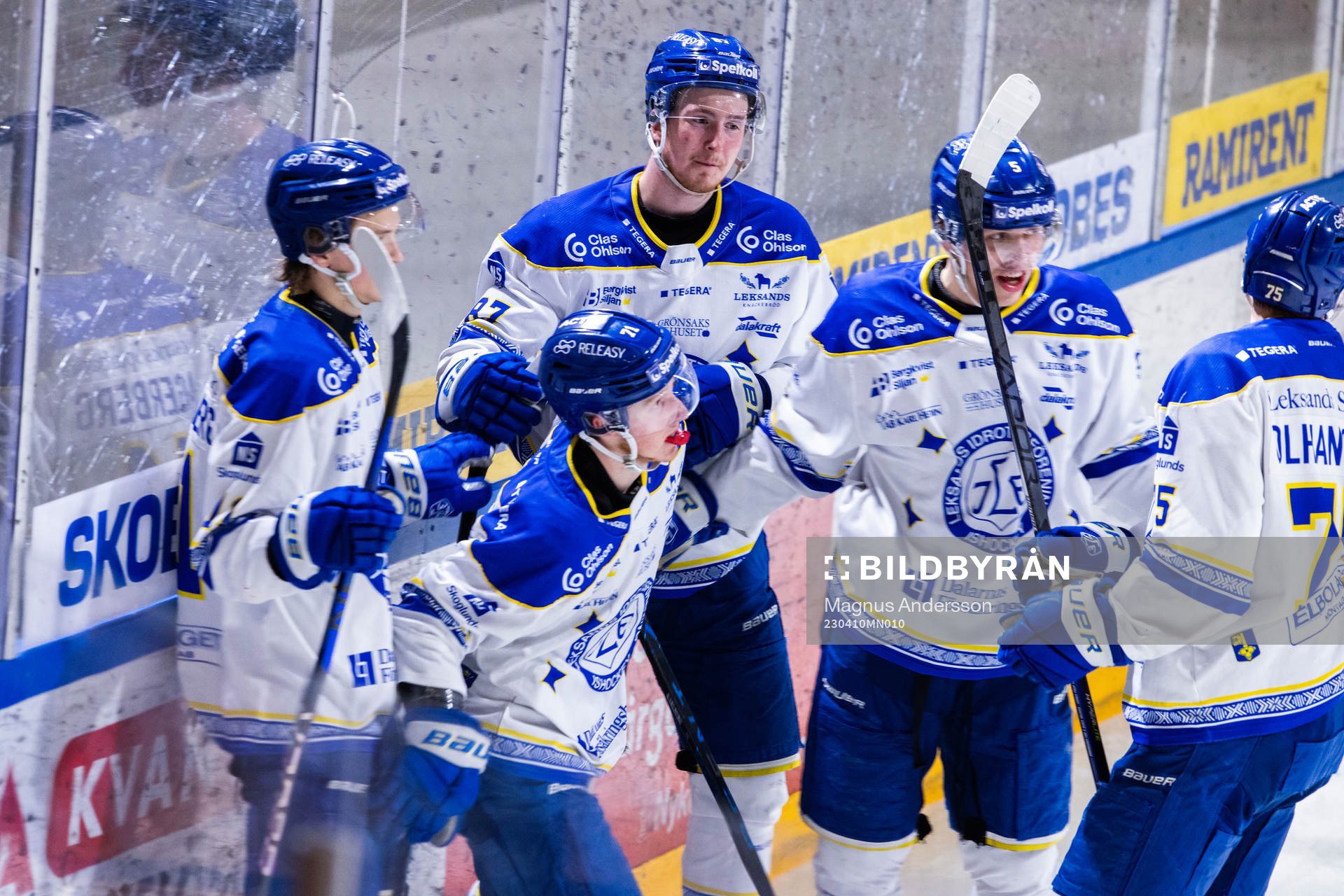 Leksands spelare jublar