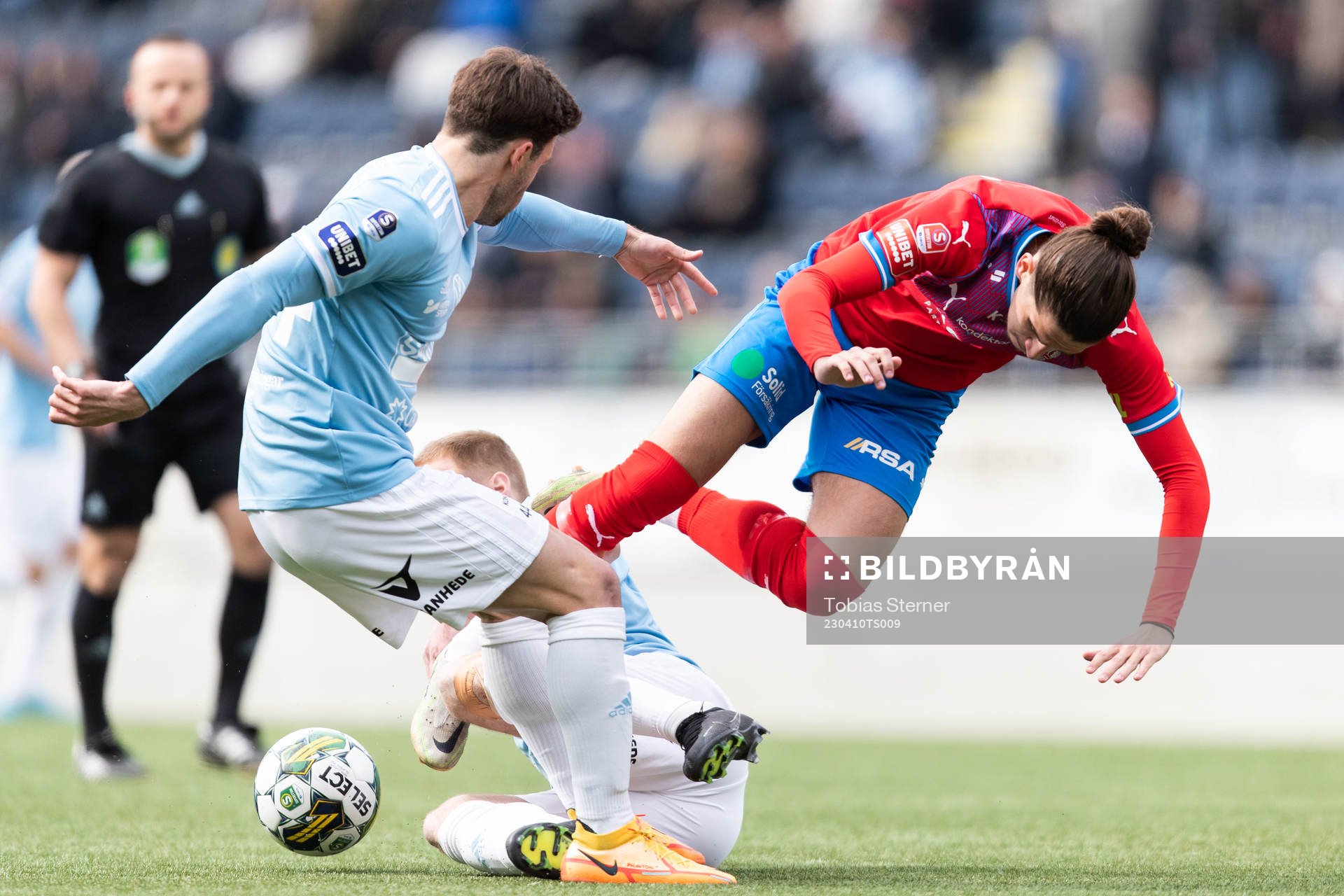 Gefles Iu Ranera Grau och Helsingborgs Ervin Gigovic