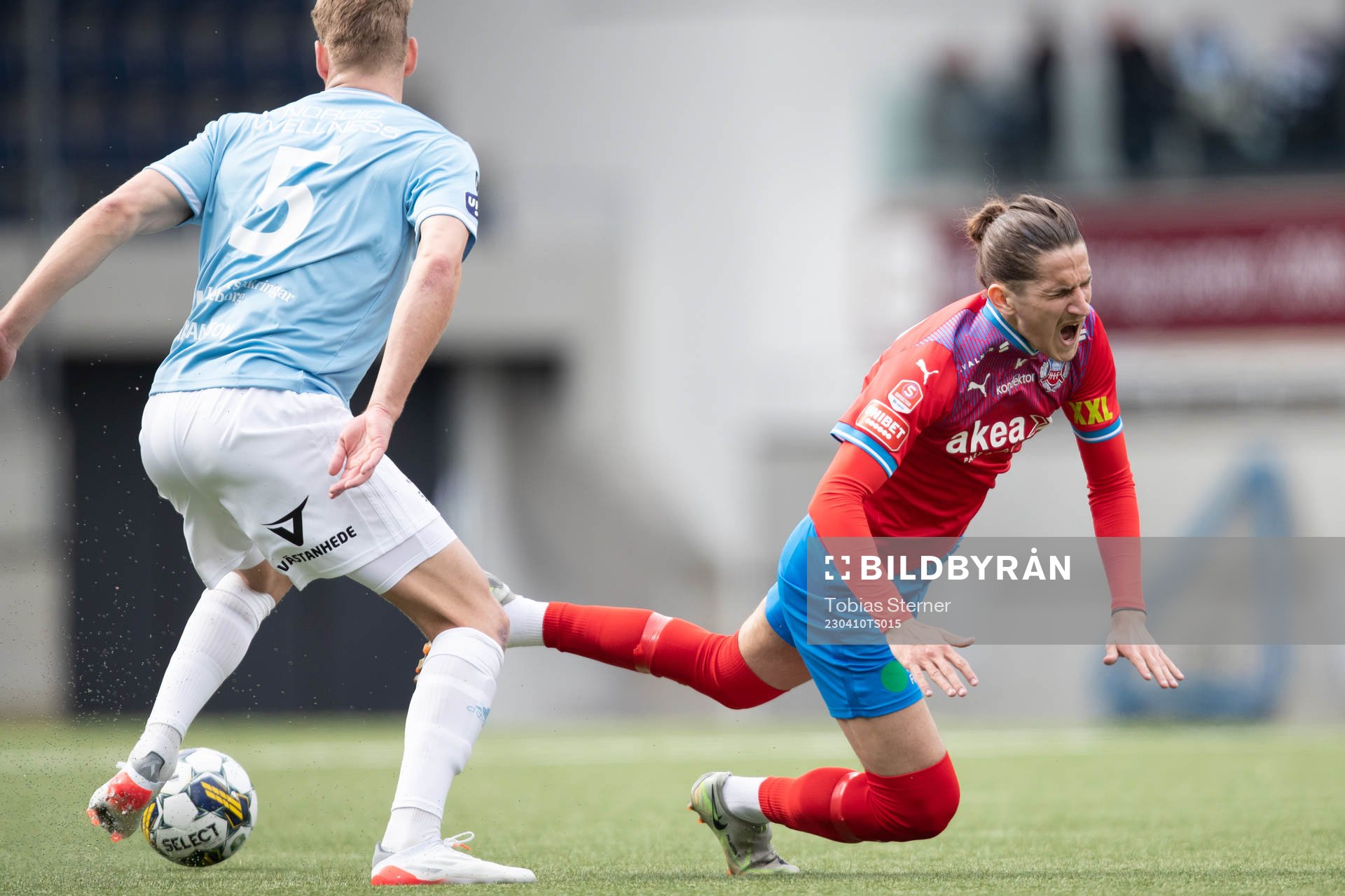 Gefles Niclas Håkansson och Helsingborgs Ervin Gigovic