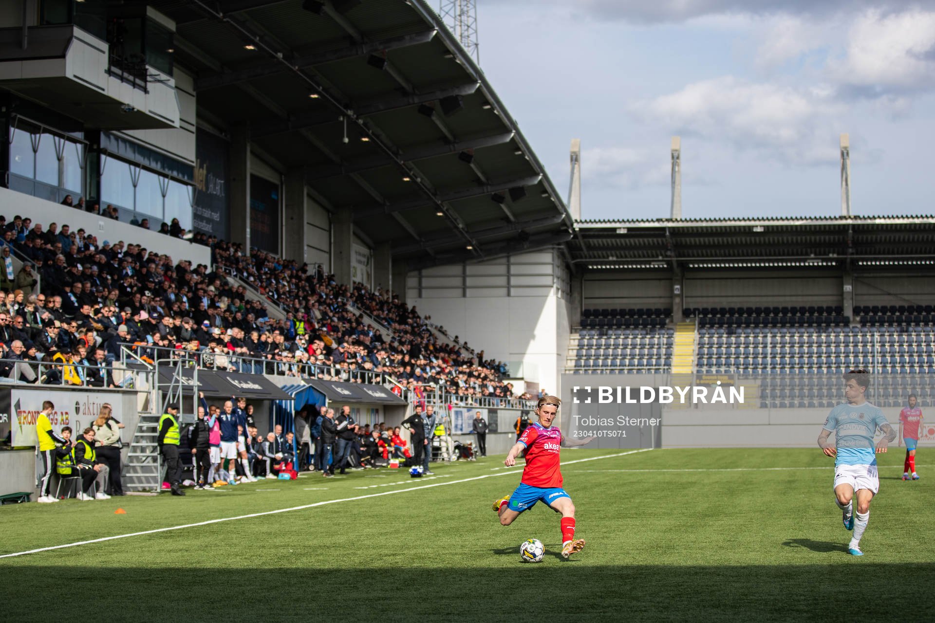 Helsingborgs Victor Blixt och Gefles Antonio Yakoub