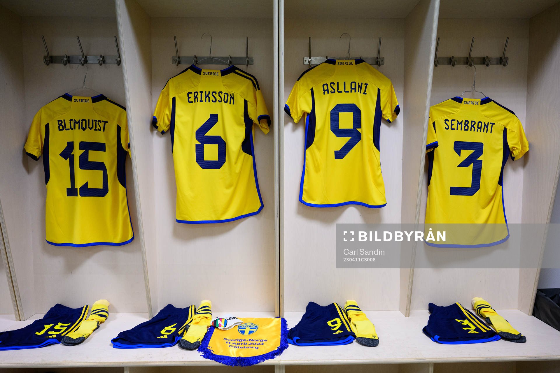 The jerseys of Rebecka Blomqvist, Magdalena Eriksson,