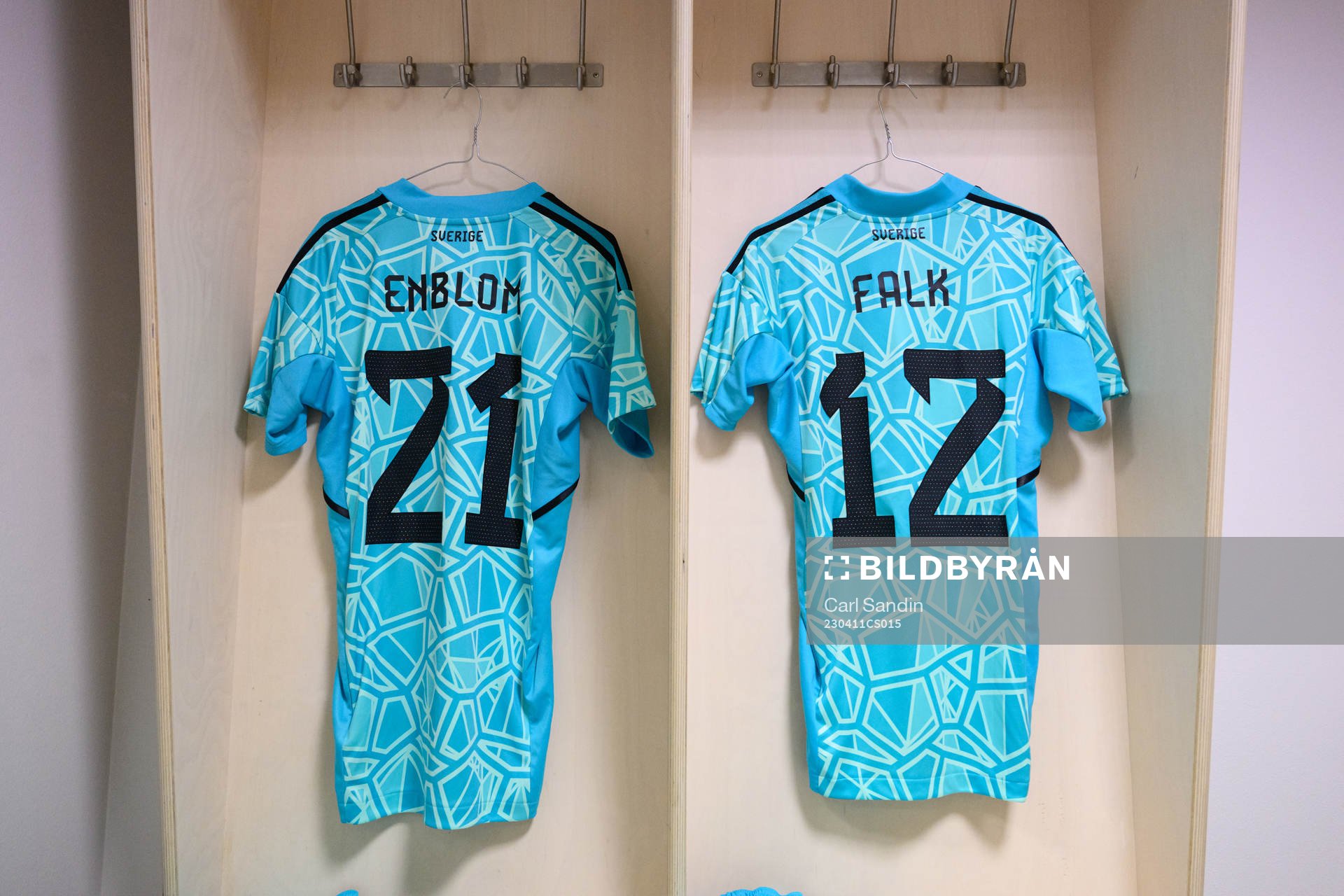 The jerseys of goalkeeper Tove Enblom and Jennifer Falk