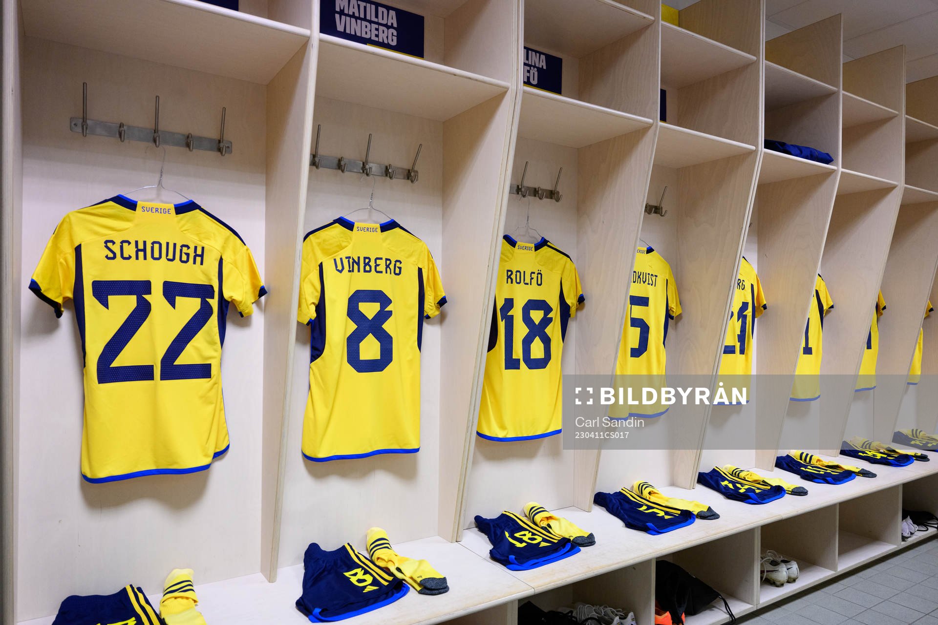 The jerseys of Olivia Schough, Matilda Vinberg and